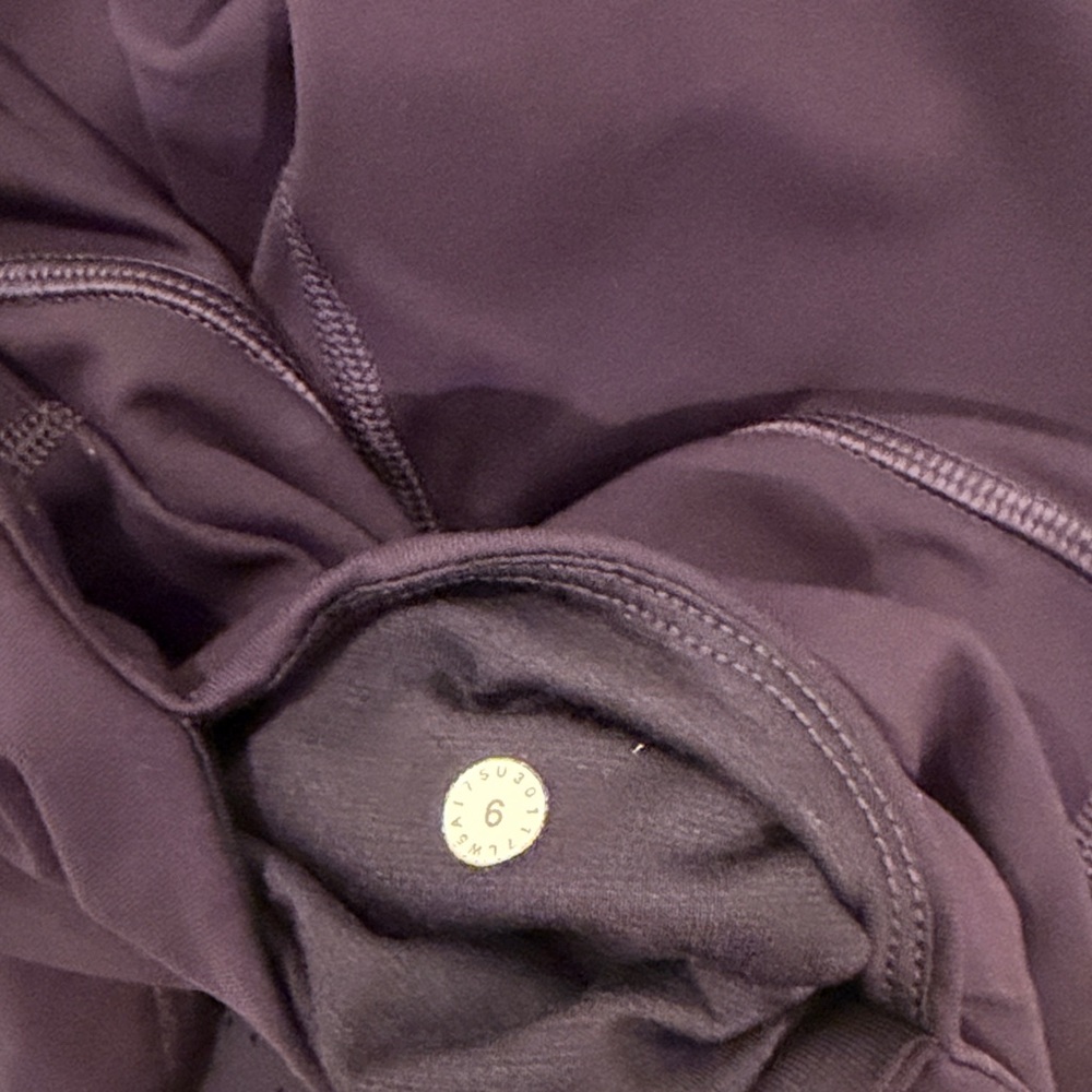 Purple Lululemon Leggings - Picture 6 of 7
